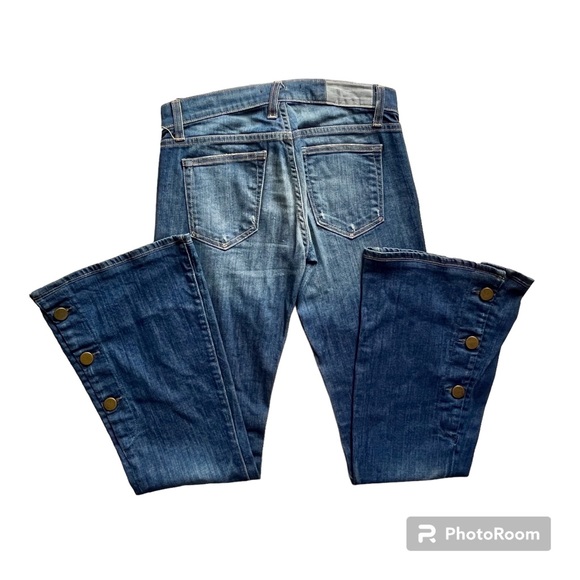 Elizabeth and James Jefferson Button Up Flare Jeans Mid Rise Medium Wash Size 25 - Picture 2 of 14